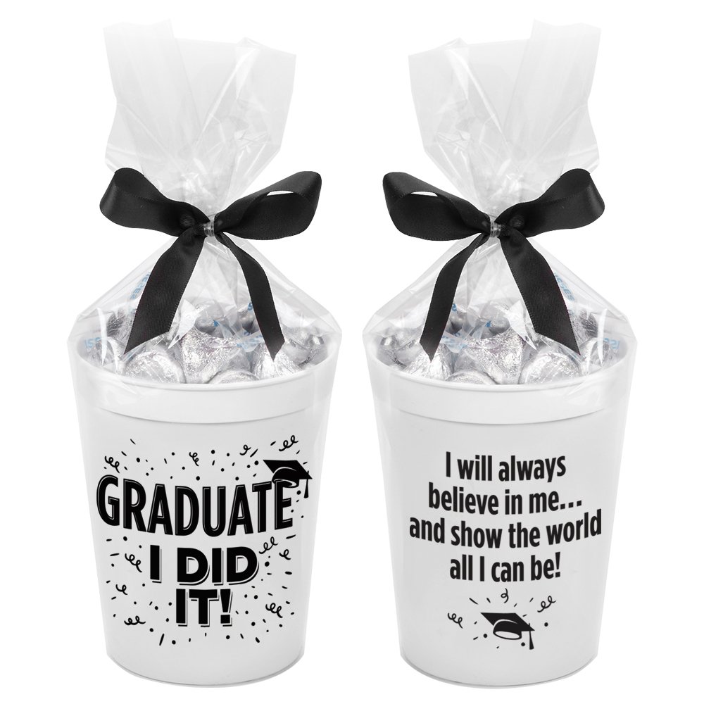Graduate: I Did It! Stadium Cup with Hershey's® Kisses®