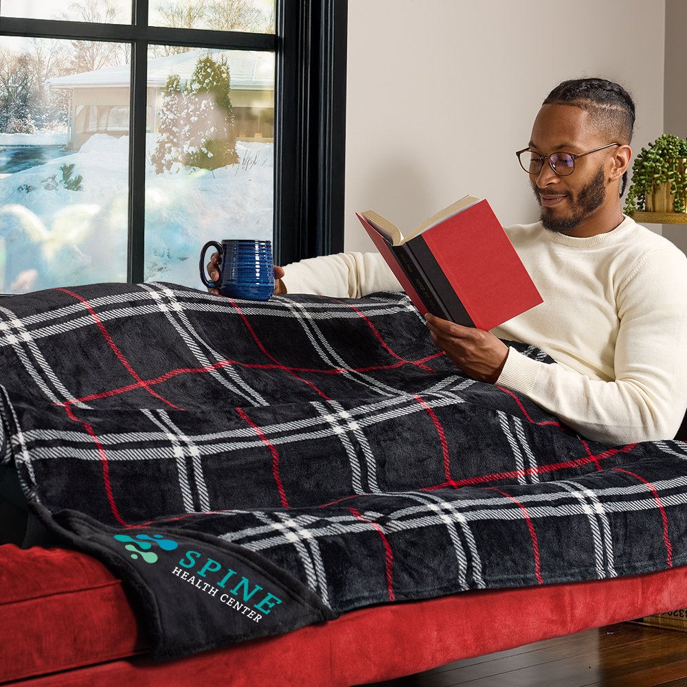 Black/White/Red Mink Fleece Throw Blanket-in-a-Bag 50