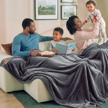Oversized Luxe Mink Fleece Blanket 90